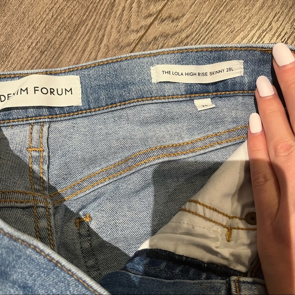 Aritzia Denim Forum Lola High Rise Skinny 28L - Picture 5 of 6